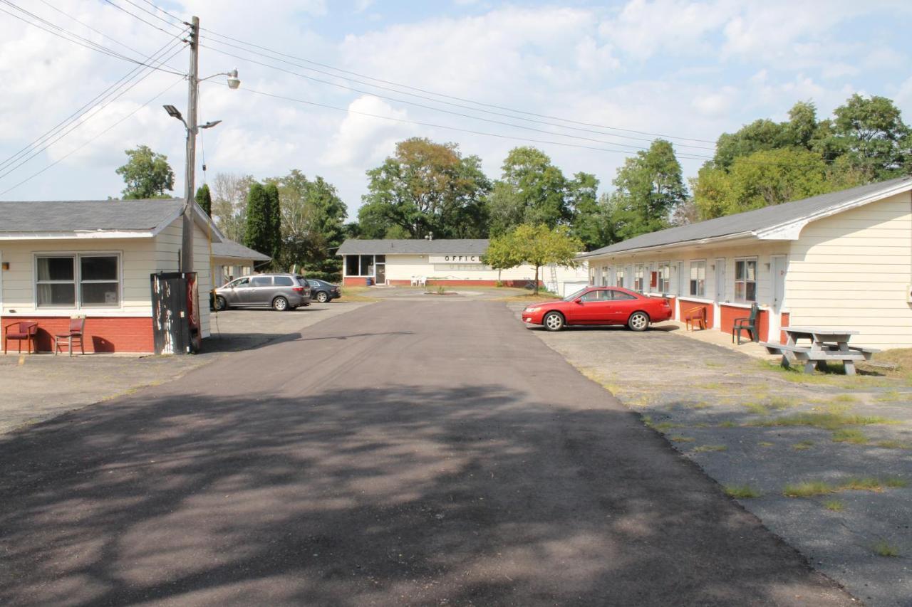 Motel Reedsburg Εξωτερικό φωτογραφία