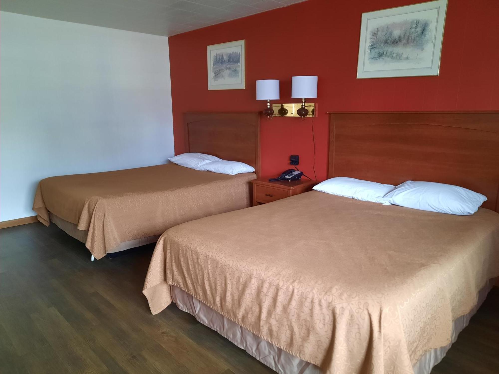 Motel Reedsburg Δωμάτιο φωτογραφία